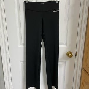 Black NEW BALANCE yoga pants size S